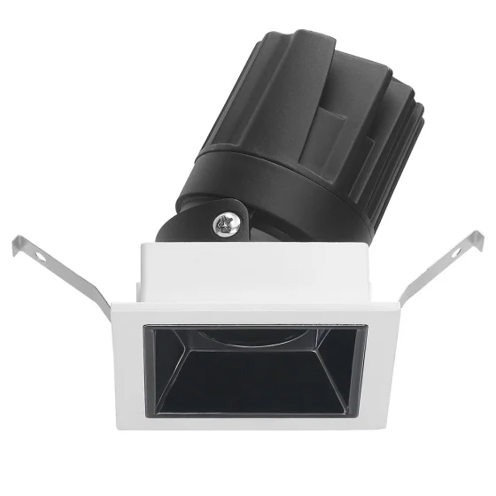 مصباح LED جداري D85 من Square1