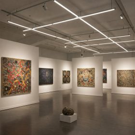Lighting solution for the sculpture art gallery