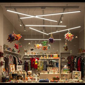 Shop window lighting solutions